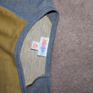 LuLaRoe Gray and Yellow Top